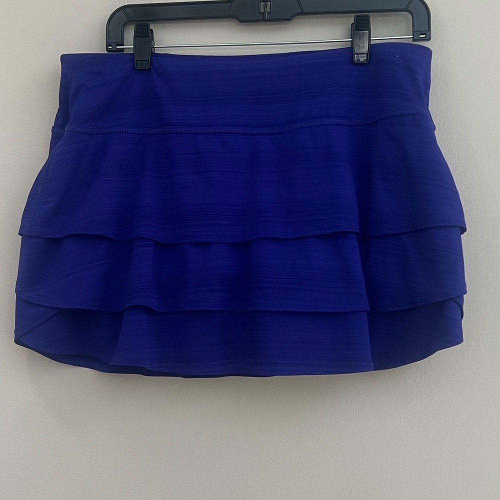 Athleta Vibrant Purple Tiered Skort - Picture 2 of 10